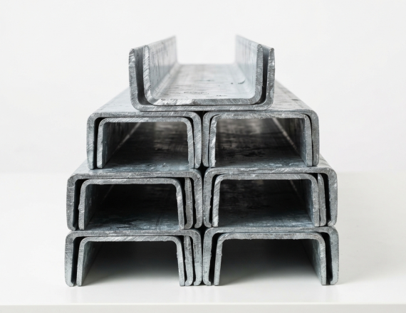professional_studio_product_photography_of_galvanized_steel_industrial_lintels.